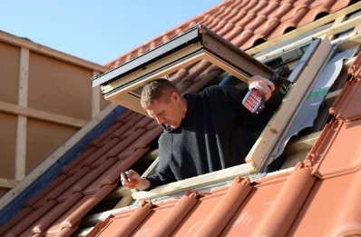 Pose de fenêtres de toit Velux à Siegen